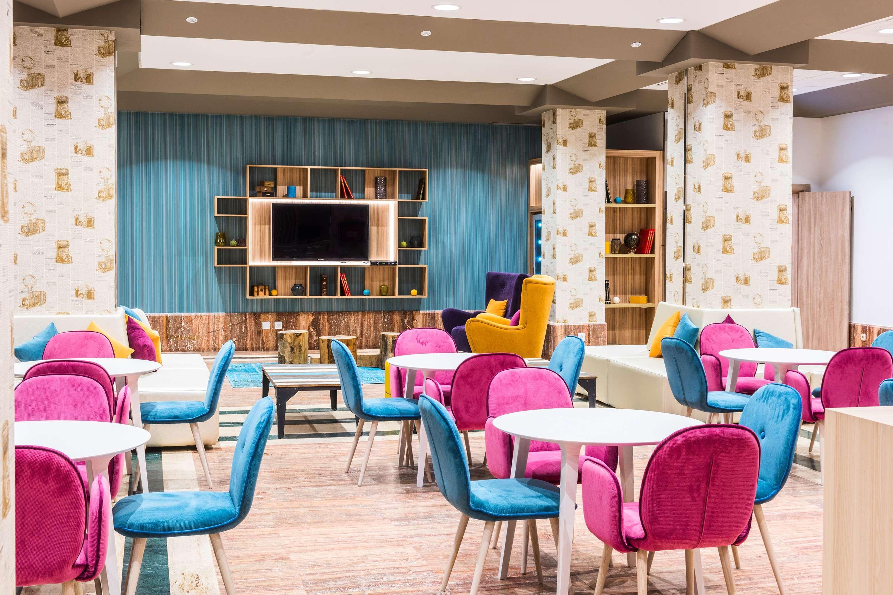 Hotel Guadalajara & Conference Center Affiliated By Melia Екстериор снимка