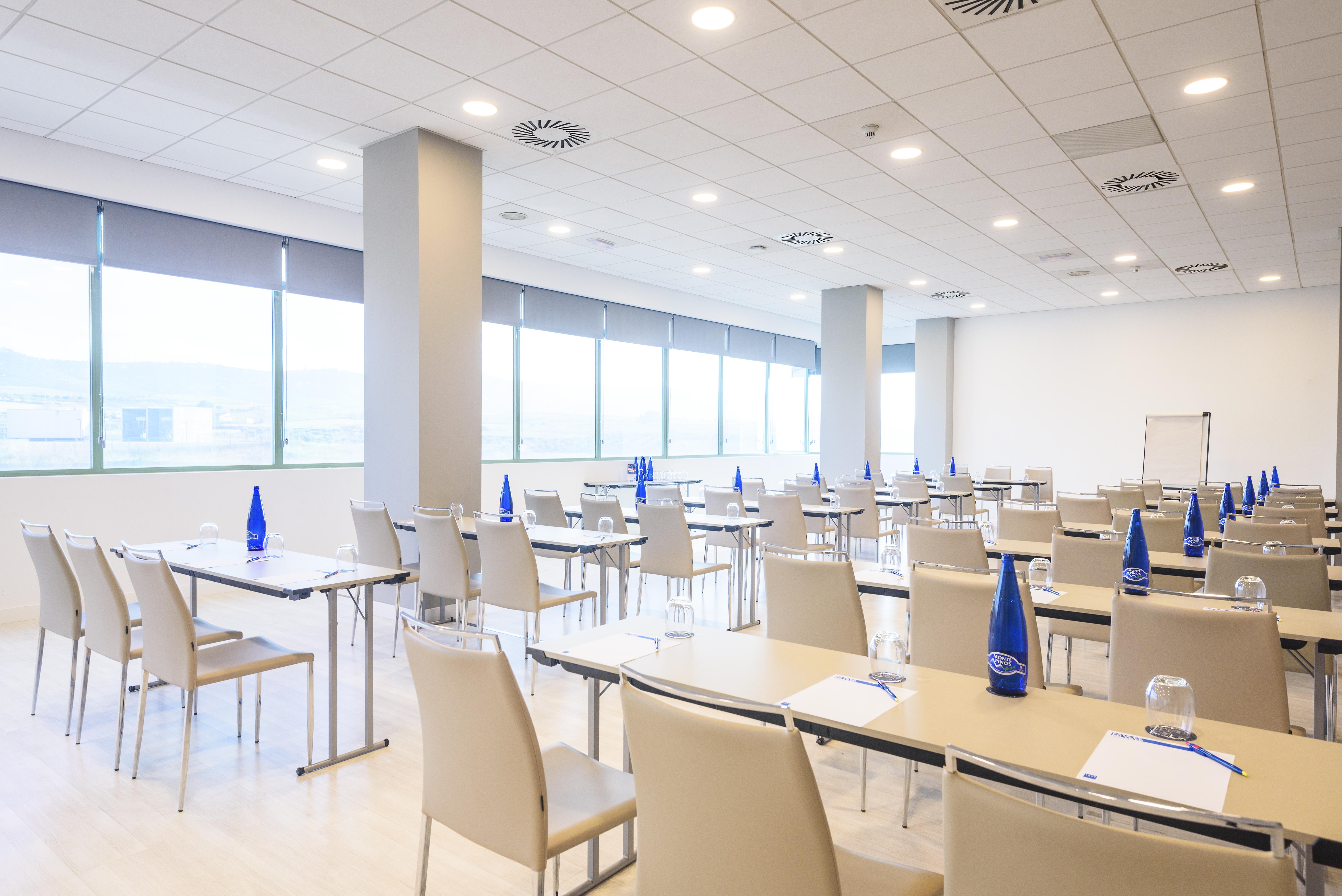 Hotel Guadalajara & Conference Center Affiliated By Melia Екстериор снимка