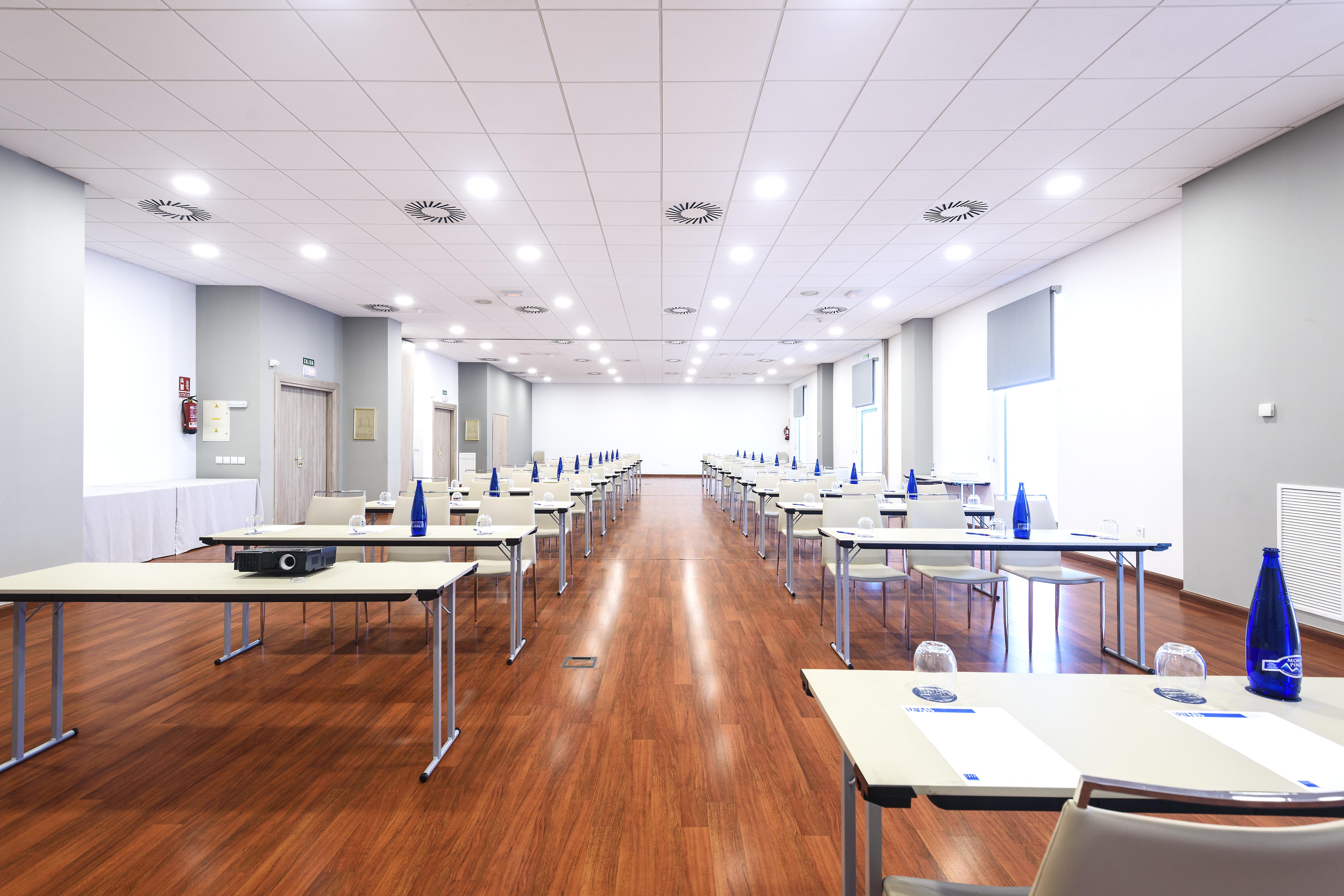 Hotel Guadalajara & Conference Center Affiliated By Melia Екстериор снимка