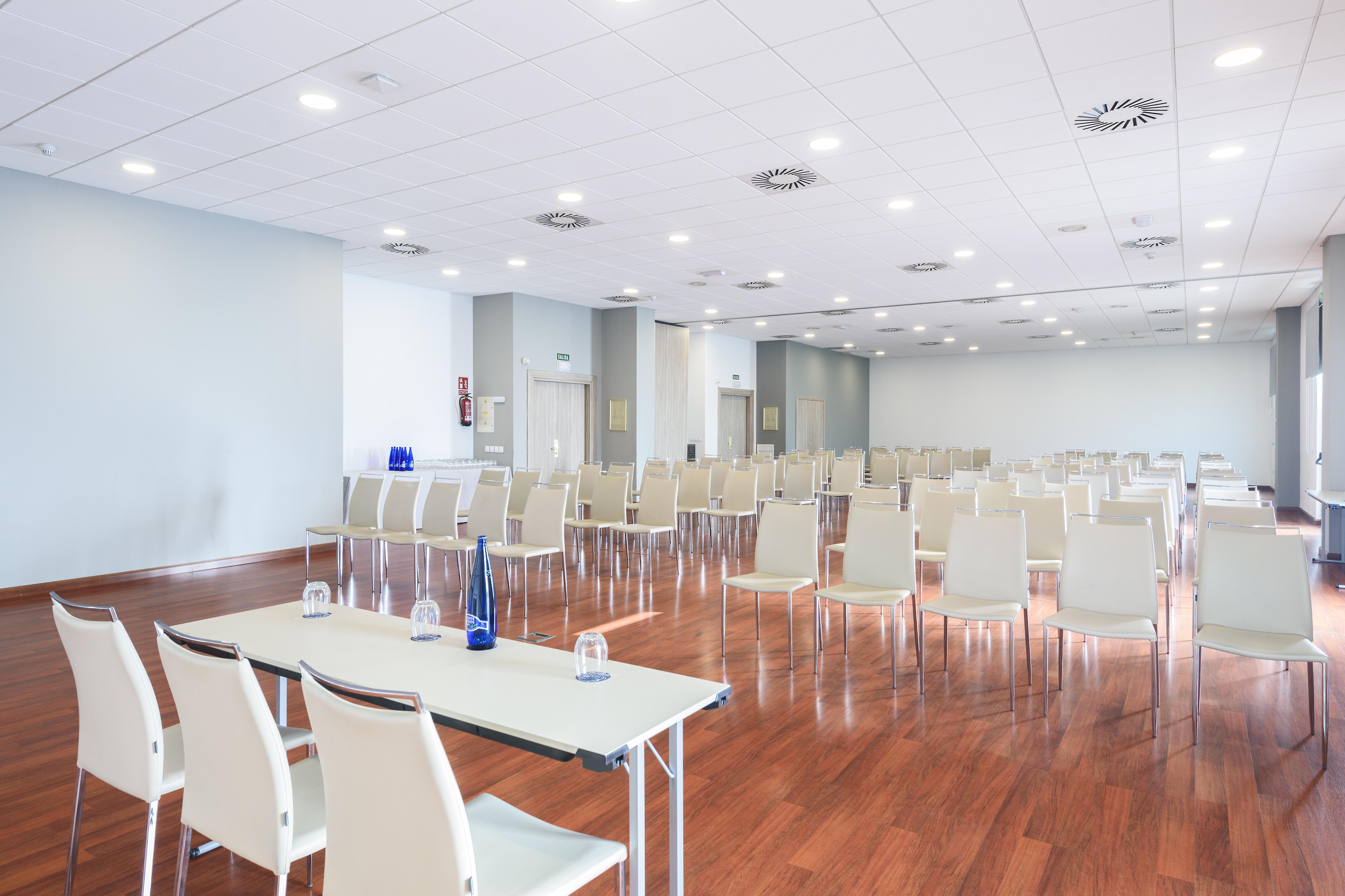 Hotel Guadalajara & Conference Center Affiliated By Melia Екстериор снимка