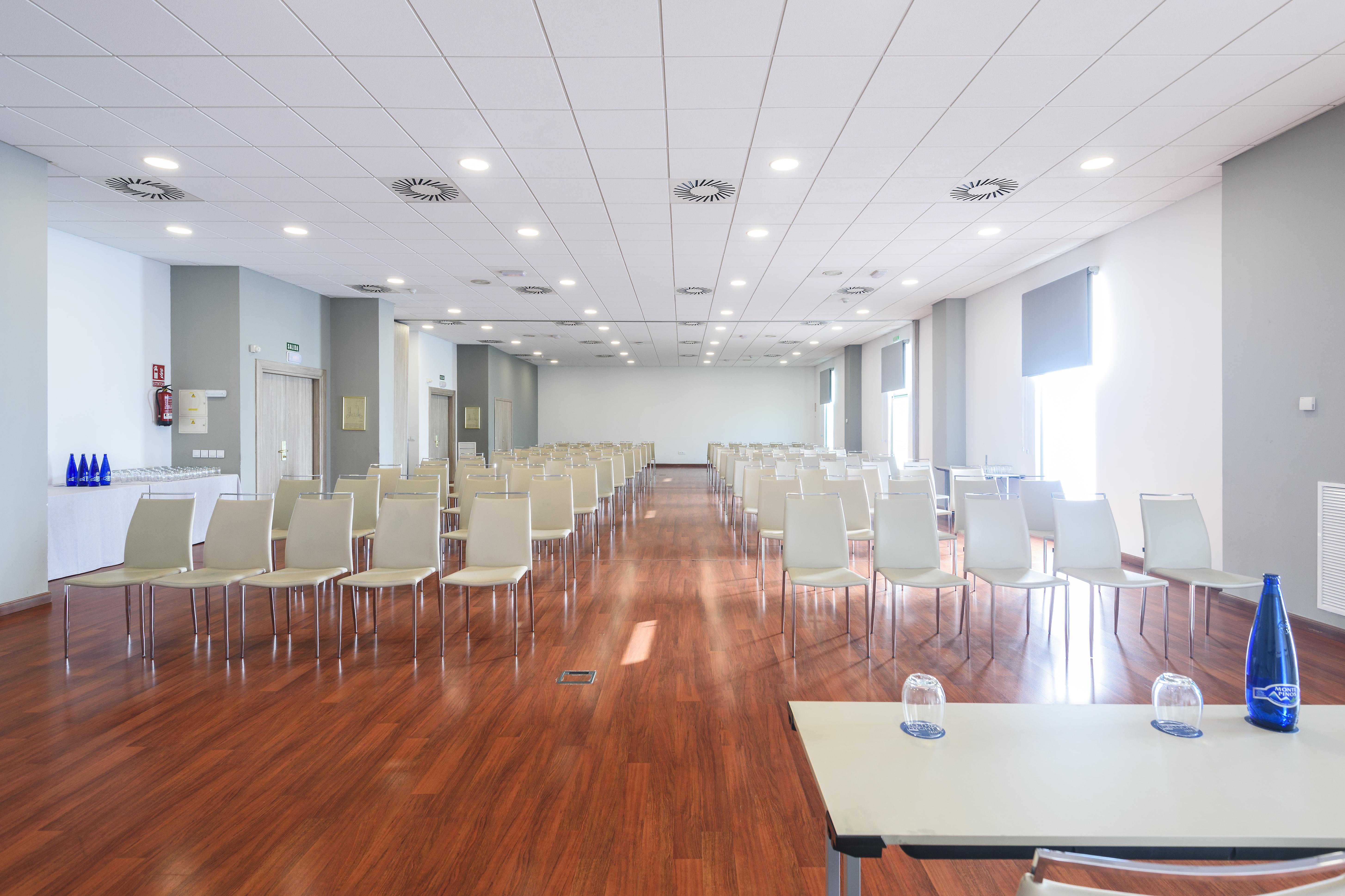 Hotel Guadalajara & Conference Center Affiliated By Melia Екстериор снимка